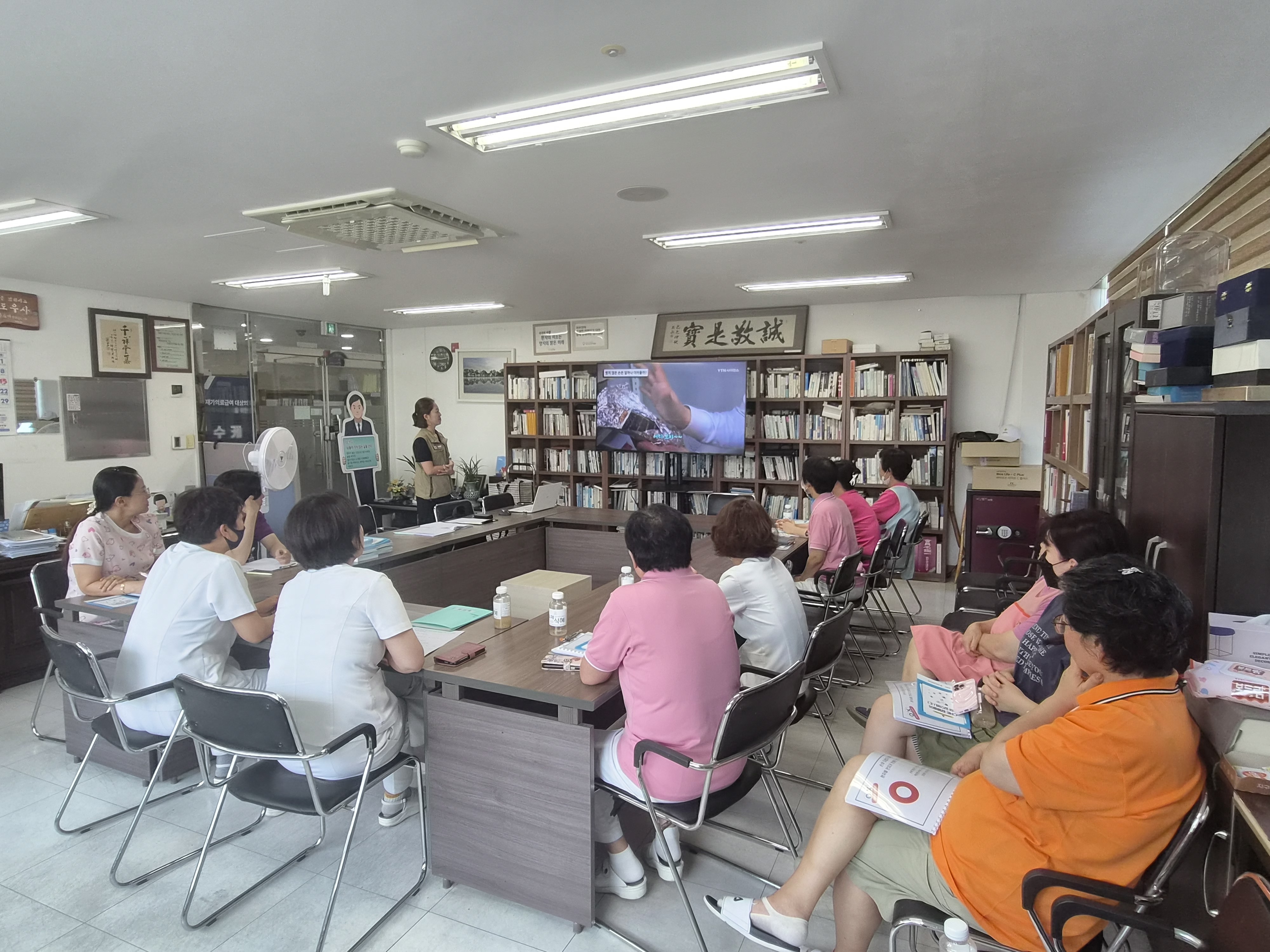 CRE(CPE) 감염증 예방관리 사업 종사자 교육 및 환경검체